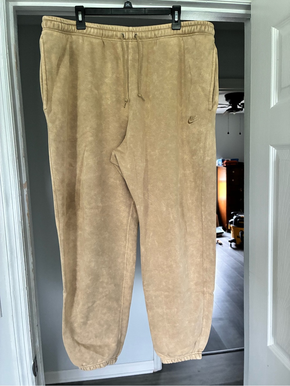Nike Club Washed Cuffed Sweatpants XXL